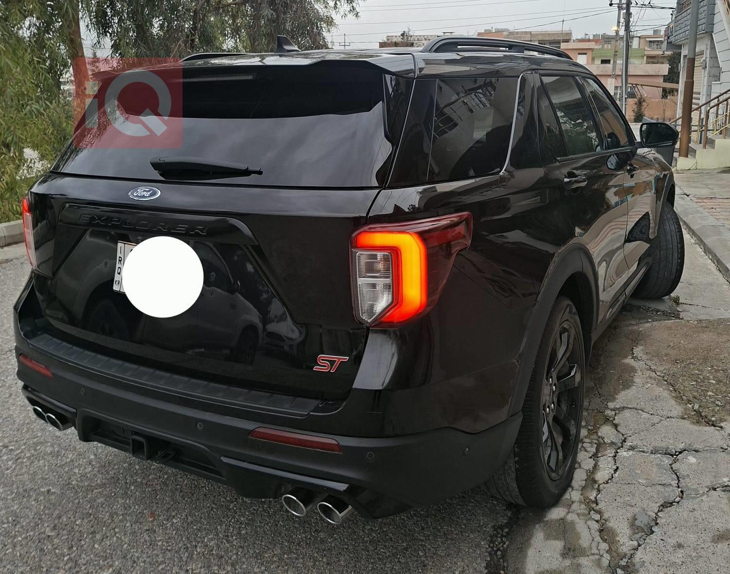 Ford Explorer